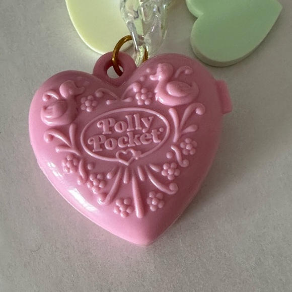 Polly Pocket Bag Charm - Picture 5 of 7